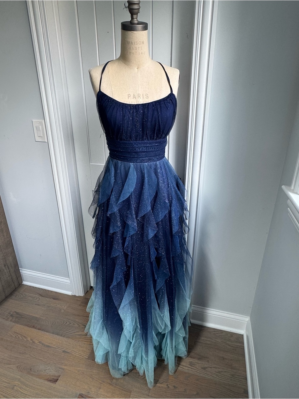 Sparkle Ombre Navy Ruffled Tulle Prom Dress Size 13/14